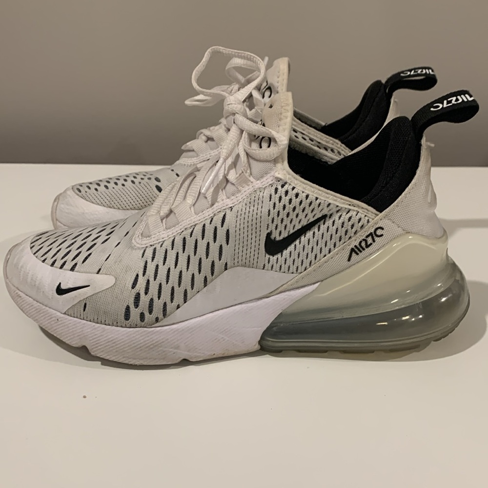 Sneaker - Picture 3 of 7